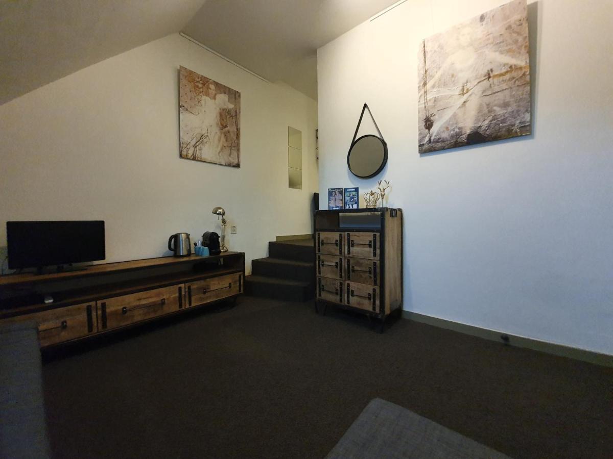 Slapen Bij Brownies&Downies Bed and Breakfast Valkenswaard Buitenkant foto